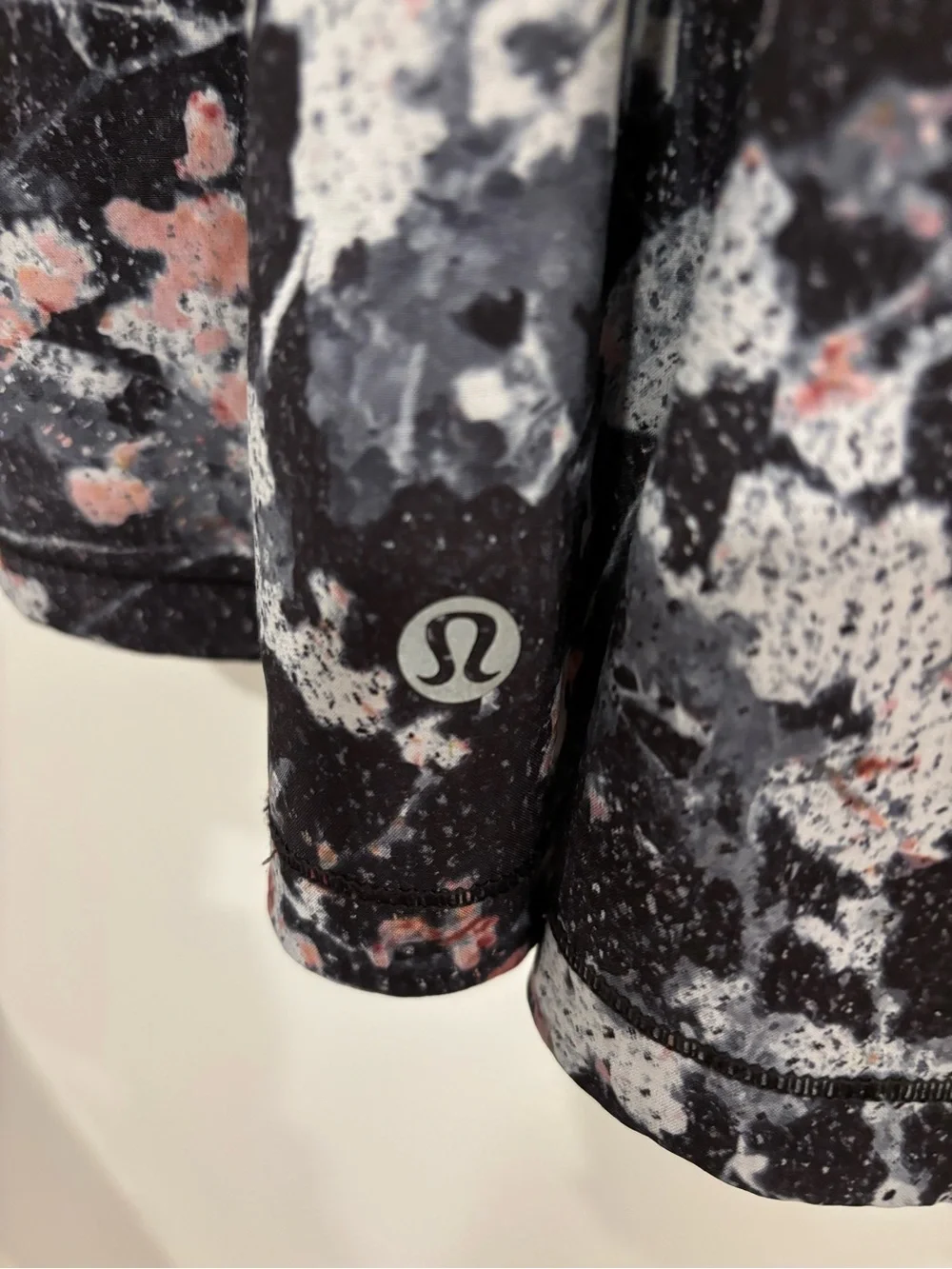 Lululemon Skort Womens 8 Pace Rival Pleated Skirt Spring Bloom Activewear Gym